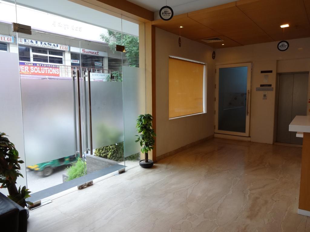 大陆公园酒店 Vijayawāda 外观 照片